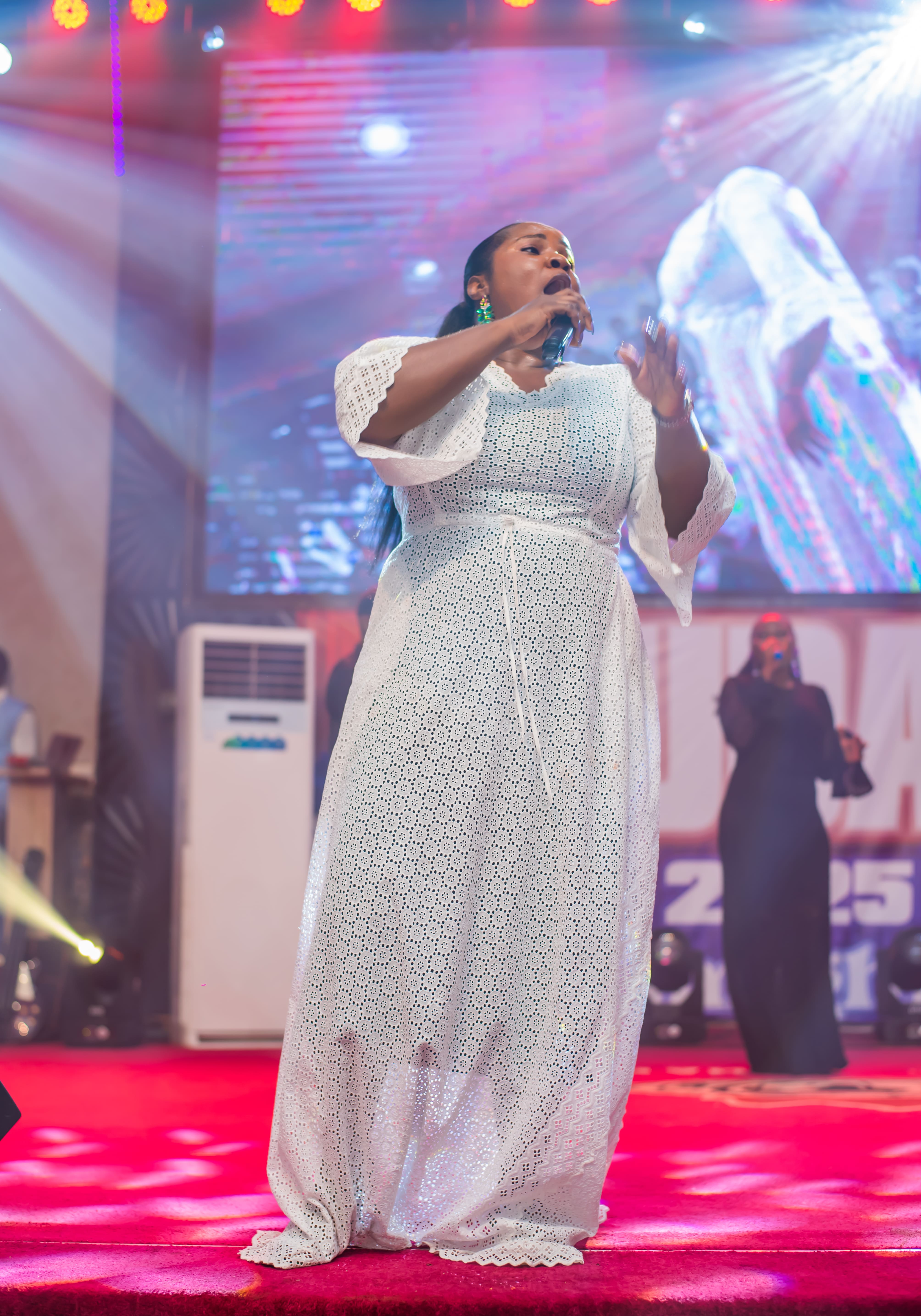 Congregation in praise